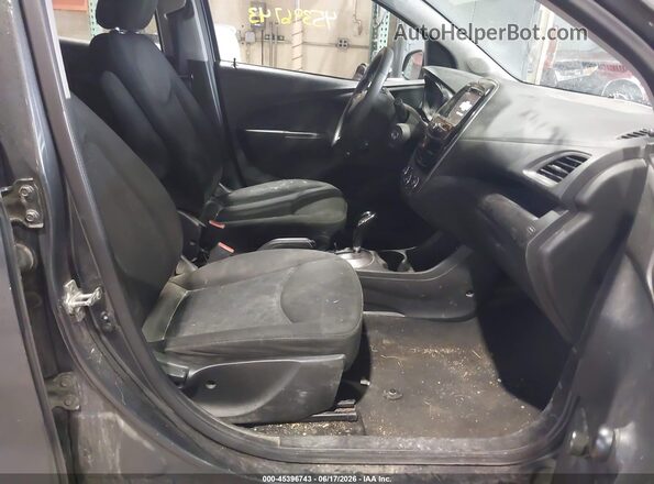 KL8CB6SA8LC477786 2020 CHEVROLET SPARK Gray Vista interior delantera
