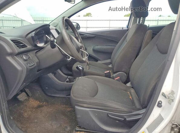 KL8CB6SA8MC227059 2021 CHEVROLET SPARK White Սալոնի դիմացի տեսք