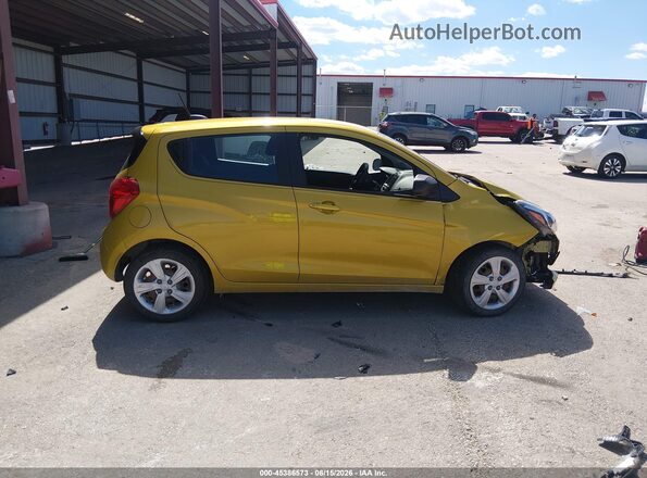 KL8CB6SA8NC004411 2022 CHEVROLET SPARK Yellow Vista interior de 360 grados