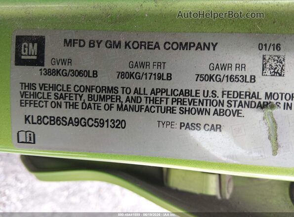 KL8CB6SA9GC591320 2016 CHEVROLET SPARK Green Engine compartment view