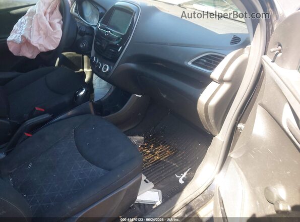 KL8CB6SAXKC750449 2019 CHEVROLET SPARK Black Вид салону спереду
