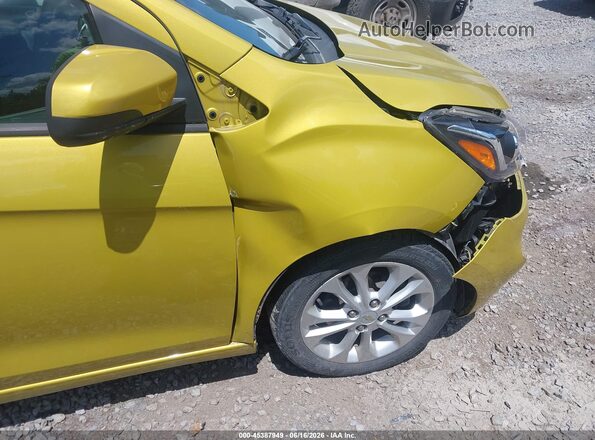 KL8CC6SA2NC016955 2022 CHEVROLET SPARK Yellow Widok z przodu
