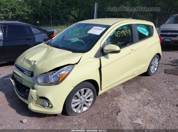 KL8CD6SA1HC785917 2017 CHEVROLET SPARK Green Передня ліва чверть
