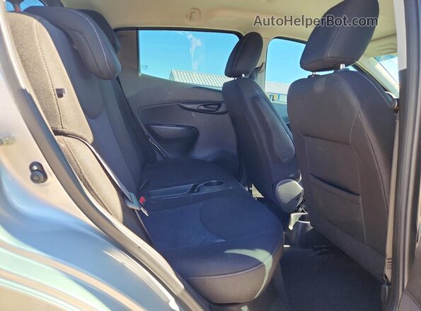 KL8CD6SA2HC838933 2017 CHEVROLET SPARK Серебряный Вид задних сидений