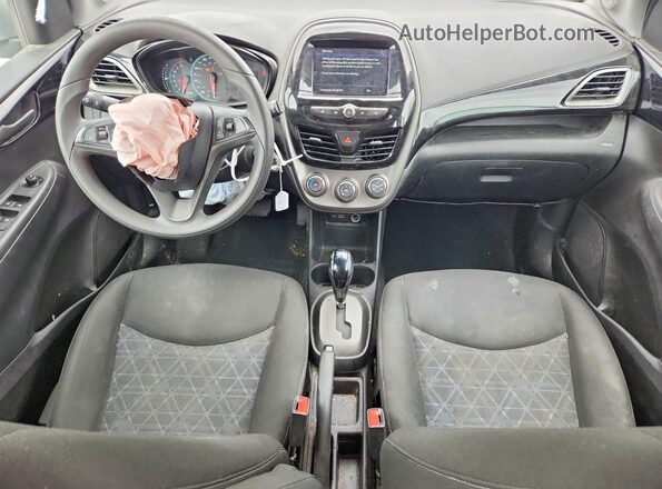 KL8CD6SA2MC723310 2021 CHEVROLET SPARK Silver Widok deski rozdzielczej