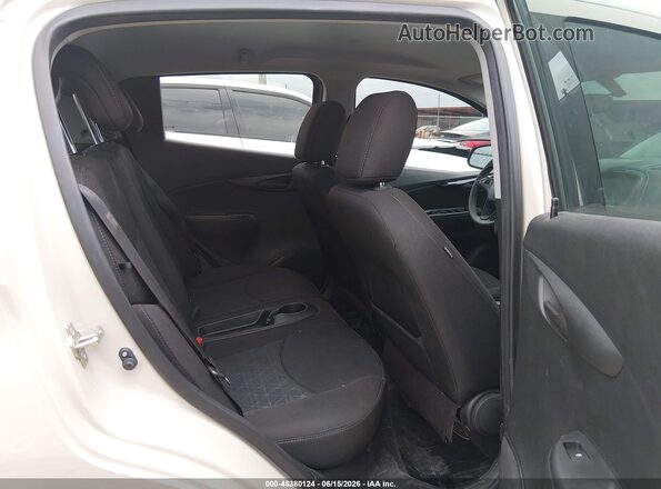 KL8CD6SA3KC724446 2019 CHEVROLET SPARK Кремовый Вид наклейки с VIN-кодом