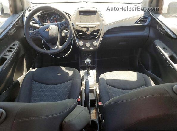 KL8CD6SA3MC743677 2021 CHEVROLET SPARK White Dashboard view
