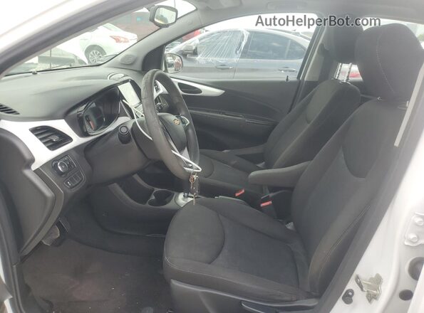 KL8CD6SA4HC761384 2017 CHEVROLET SPARK White Սալոնի դիմացի տեսք