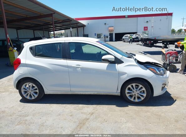 KL8CD6SA4LC427817 2020 CHEVROLET SPARK White Вид задньої частини салону