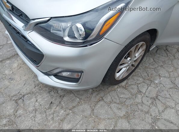 KL8CD6SA5MC748184 2021 CHEVROLET SPARK Silver Front view