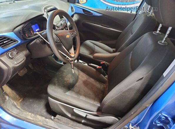KL8CD6SA6JC461819 2018 CHEVROLET SPARK Blue Widok wnętrza z przodu