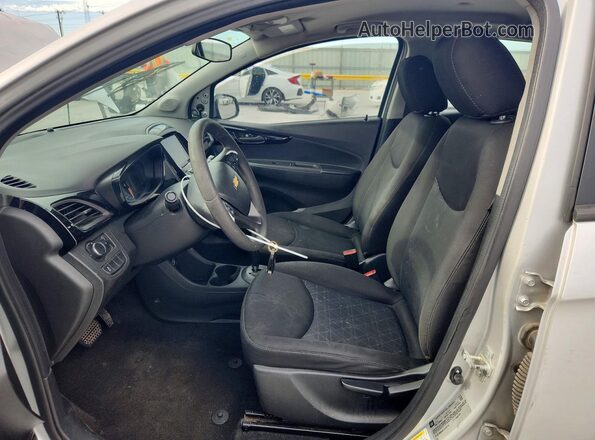 KL8CD6SA6LC415118 2020 CHEVROLET SPARK Silver Front interior view