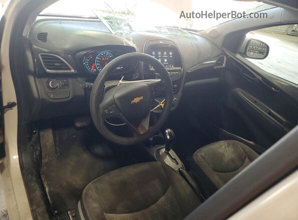 KL8CD6SA6MC747500 2021 CHEVROLET SPARK White Вид панелі приладів