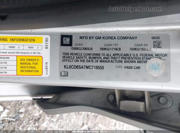 KL8CD6SA7MC718555 2021 CHEVROLET SPARK Gray Vista del compartimento del motor