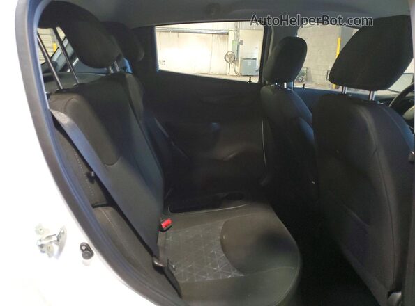 KL8CD6SA7MC739034 2021 CHEVROLET SPARK White Вид задніх сидінь