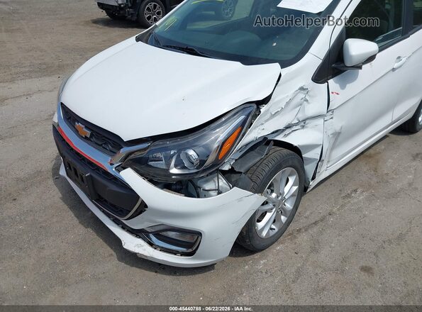KL8CD6SA8LC459492 2020 CHEVROLET SPARK White Front view