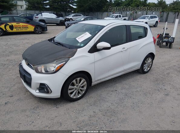 KL8CD6SA9GC585611 2016 CHEVROLET SPARK White Առջևի ձախ երեք քառորդ տեսարան
