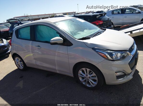 KL8CD6SA9MC749614 2021 CHEVROLET SPARK Silver Widok wnętrza z tyłu