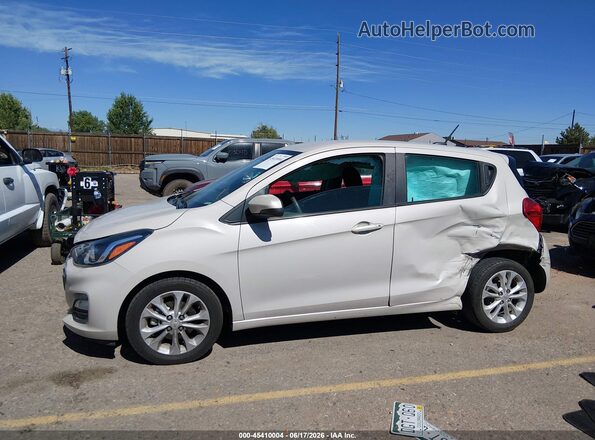 KL8CD6SA9MC749614 2021 CHEVROLET SPARK Silver Widok wnętrza 360 stopni