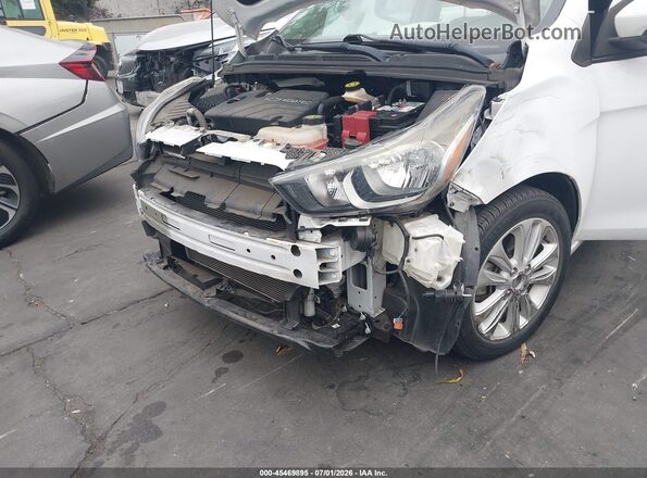 KL8CD6SAXHC811687 2017 CHEVROLET SPARK White Սալոնի 360 աստիճան տեսք