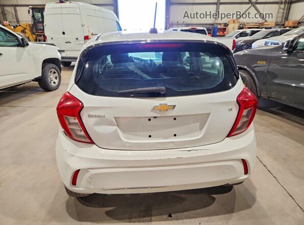 KL8CD6SAXNC003884 2022 CHEVROLET SPARK White Widok z tyłu