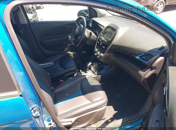 KL8CF6SA1LC410371 2020 CHEVROLET SPARK Blue Widok wnętrza z przodu