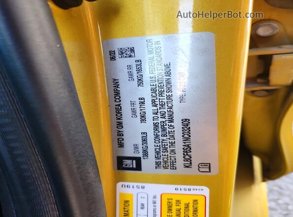 KL8CF6SA1NC032409 2022 CHEVROLET SPARK Yellow Widok naklejki z numerem VIN
