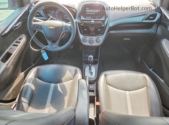 KL8CF6SA5KC743638 2019 CHEVROLET SPARK Purple Вид панелі приладів