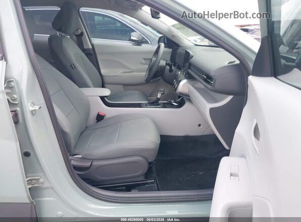 KM8HA3AB0RU072481 2024 HYUNDAI KONA Бирюзовый Вид салона спереди