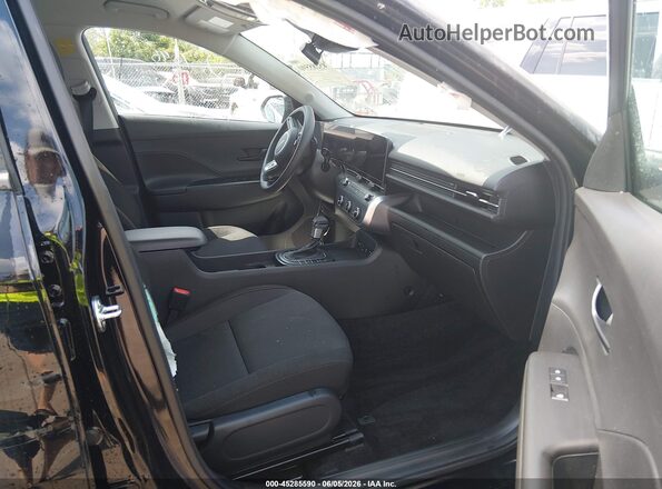KM8HA3AB3SU272003 2025 HYUNDAI KONA Черный Вид салона спереди