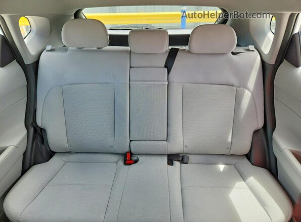 KM8HA3AB8RU091117 2024 HYUNDAI KONA White Rear seats view