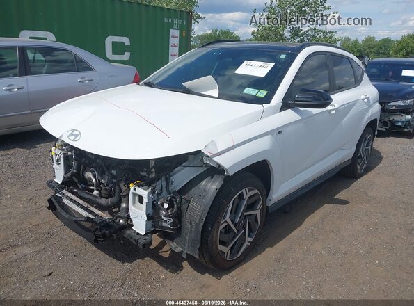 KM8HACA32RU072619 2024 HYUNDAI KONA Белый Передняя левая четверть