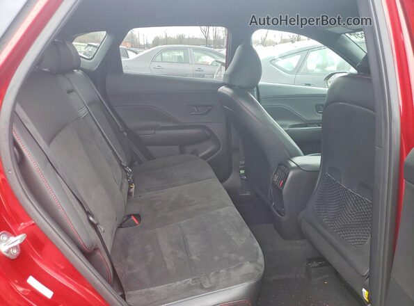 KM8HACA34RU072864 2024 HYUNDAI KONA Red Widok tylnych siedzeń