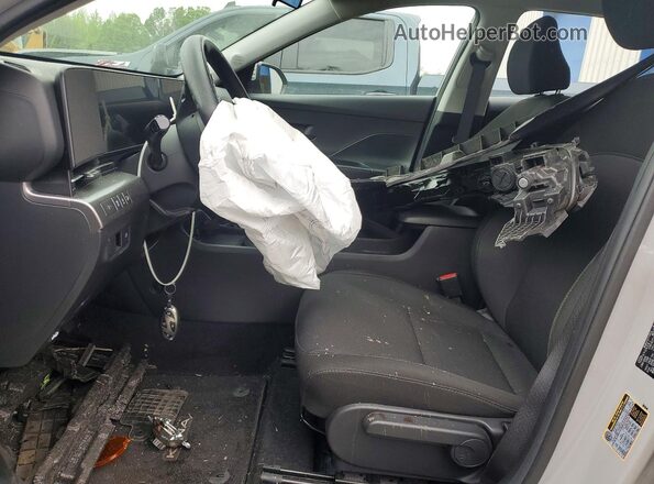 KM8HACAB6RU119321 2024 HYUNDAI KONA Silver წინა სალონის ხედი