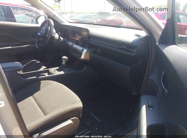 KM8HB3AB1RU083258 2024 HYUNDAI KONA Gray Vista interior delantera