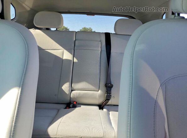 KM8HB3AB4SU214446 2025 HYUNDAI KONA Бирюзовый Вид задних сидений