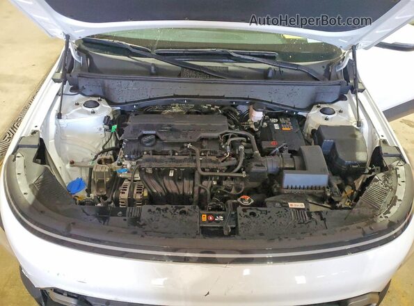 KM8HB3AB4SU238343 2025 HYUNDAI KONA White Շարժիչի բաժամունքի տեսք