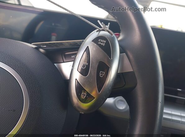 KM8HB3AB8RU123108 2024 HYUNDAI KONA Gray Dashboard view