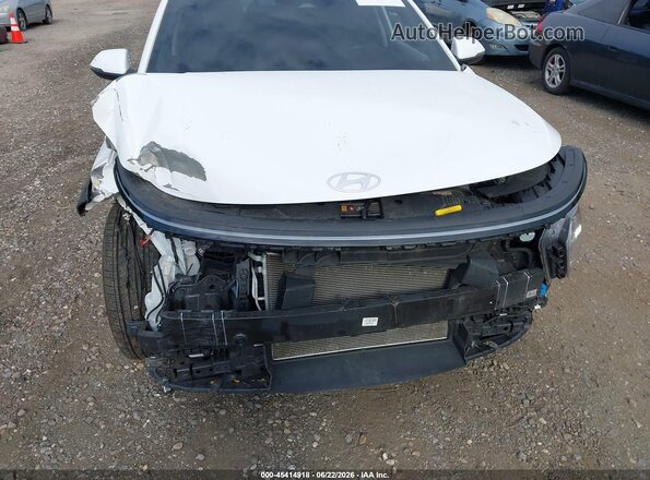 KM8HB3AB8RU169179 2024 HYUNDAI KONA Белый Вид спереди