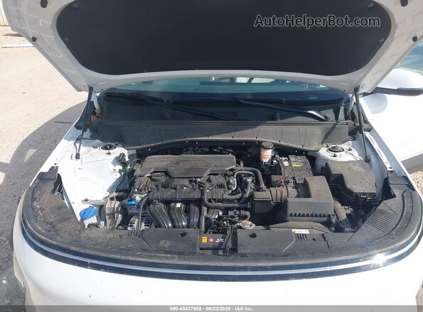 KM8HB3AB8SU341085 2025 HYUNDAI KONA White Հետևի տեսք