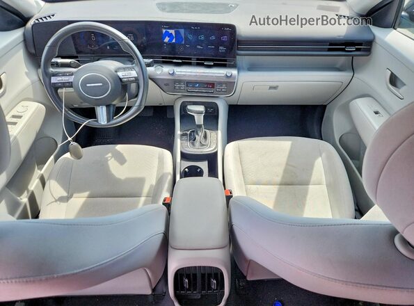 KM8HBCAB1RU106652 2024 HYUNDAI KONA Black წინა პანელის ხედი