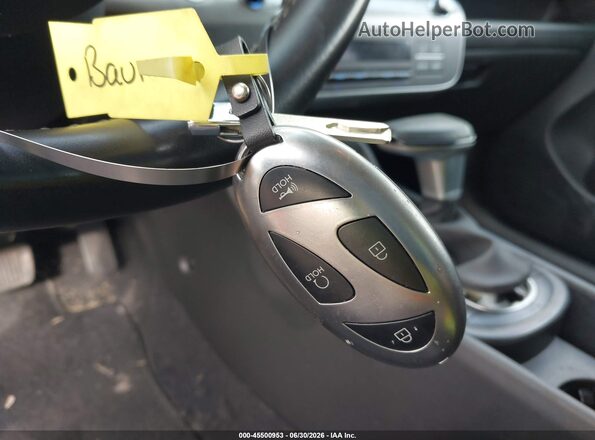 KM8HBCAB5SU186110 2025 HYUNDAI KONA Gray Dashboard view