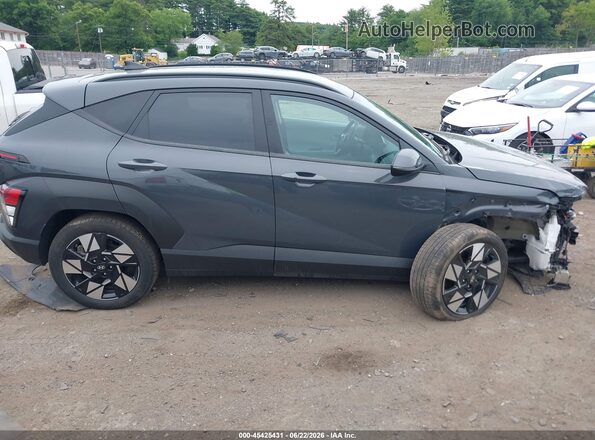 KM8HBCABXRU173296 2024 HYUNDAI KONA Gray Vista interior trasera