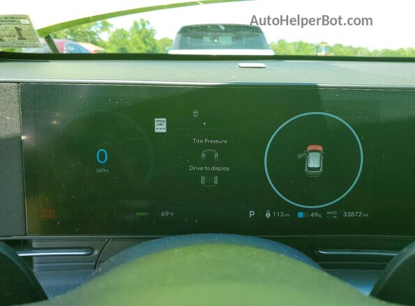 KM8HC3A63RU005824 2024 HYUNDAI KONA Yellow Instrument cluster view