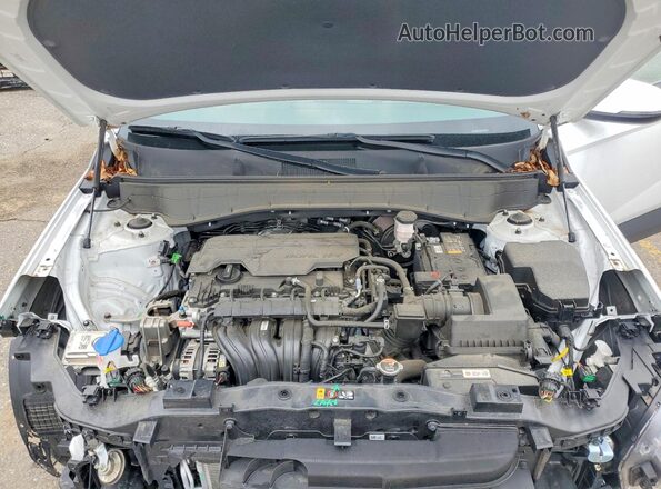 KM8HC3AB0RU084706 2024 HYUNDAI KONA White ძრავის განყოფილების ხედი