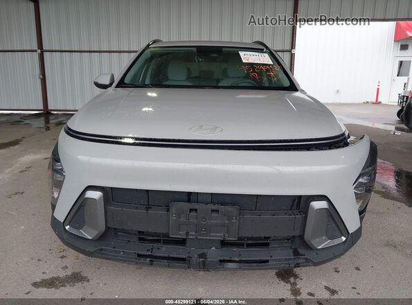 KM8HC3AB1RU149286 2024 HYUNDAI KONA Gray Widok wnętrza z tyłu
