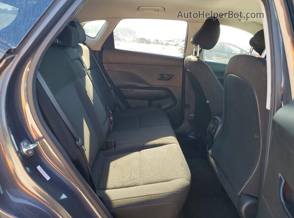 KM8HC3AB6RU104425 2024 HYUNDAI KONA Gray Widok wnętrza z tyłu