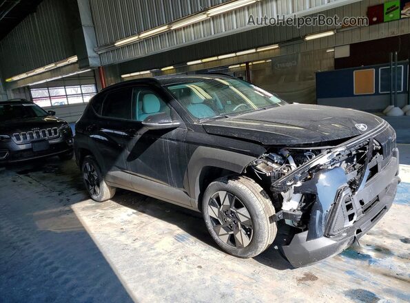 KM8HCCAB2SU322416 2025 HYUNDAI KONA Black Передня права чверть