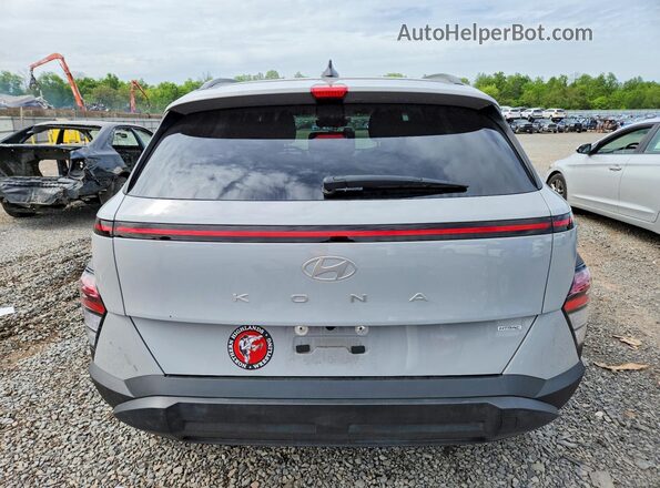 KM8HCCABXRU046318 2024 HYUNDAI KONA Gray Widok z tyłu
