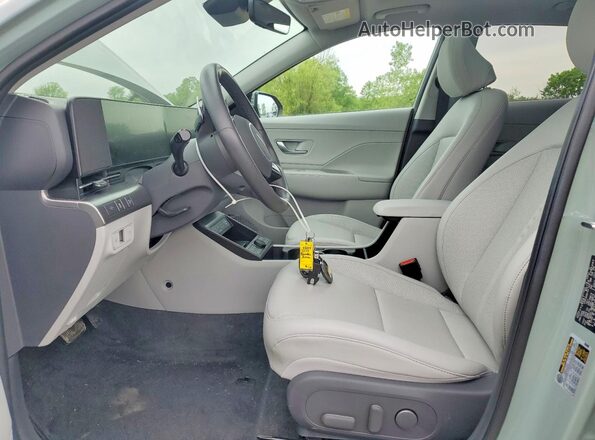 KM8HECA3XRU120629 2024 HYUNDAI KONA Green Vista interior delantera